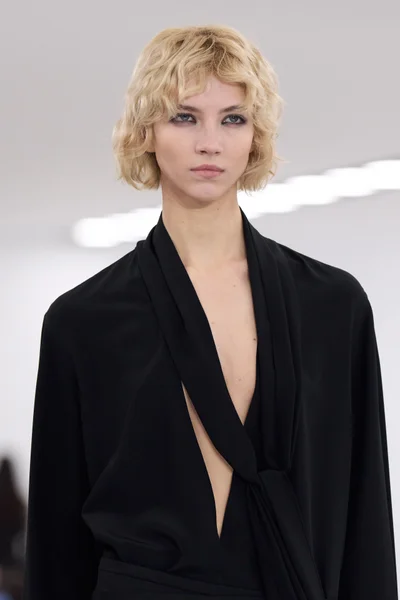 Look 44